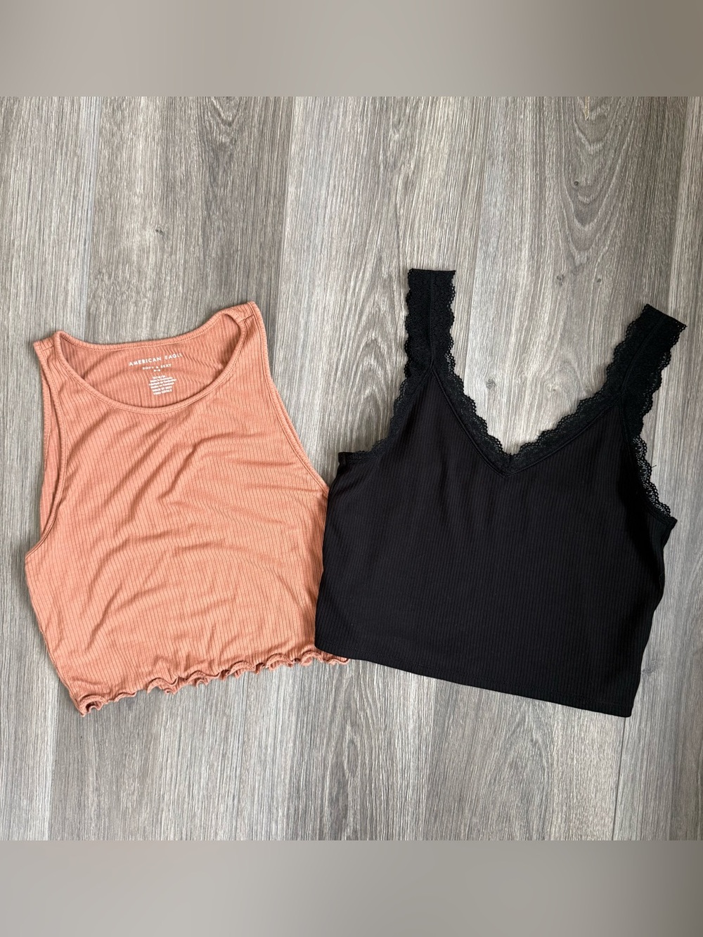 American Eagle Bundle of 2 size Medium Cropped Tank Tops